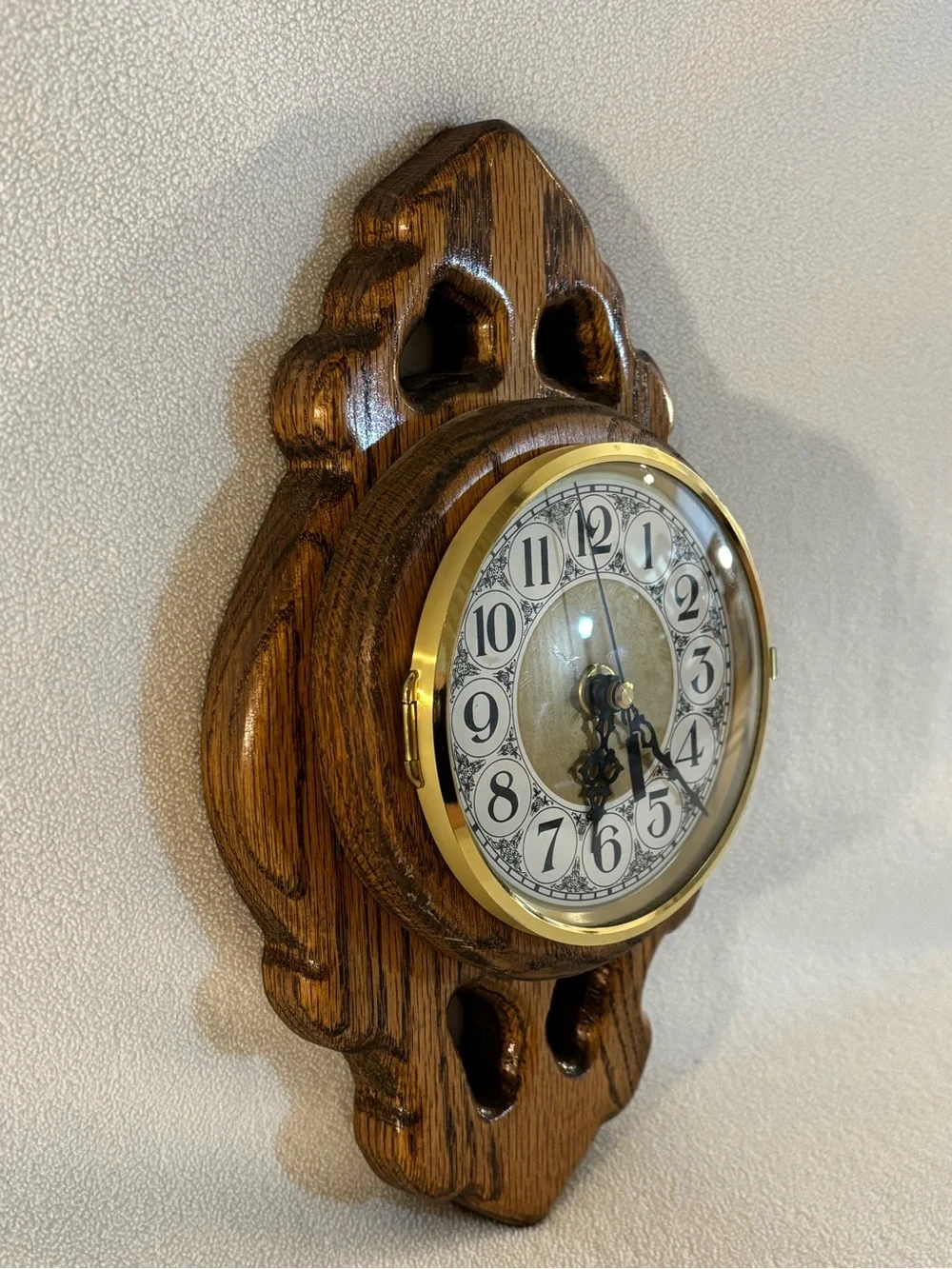 Vintage Kienzle Quartz Oak Wall Clock Decorative Wood Hanging Clock